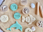Moldes biodegradables para plastilina, juego sensorial infantil. Delfín y pez.