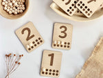 tablas de madera números manipulativos