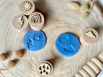 Sellos de madera para el juego sensorial infantil con plastilina