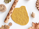 Hojas con plastilina natural infantil, rodillo madera. wood claro y colores