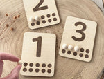 tablas de madera números manipulativos